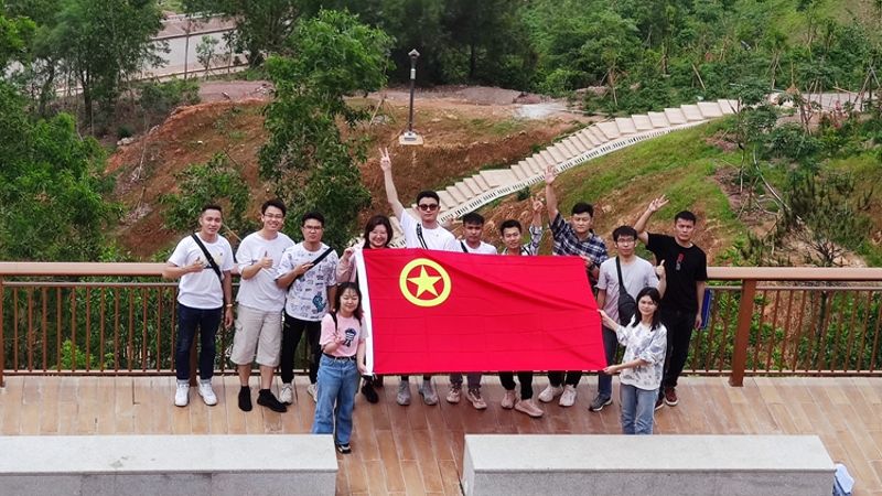 不负青春 强国有我 ——402永利集团团委进杏装唱响青春、活力宣言”团建活动